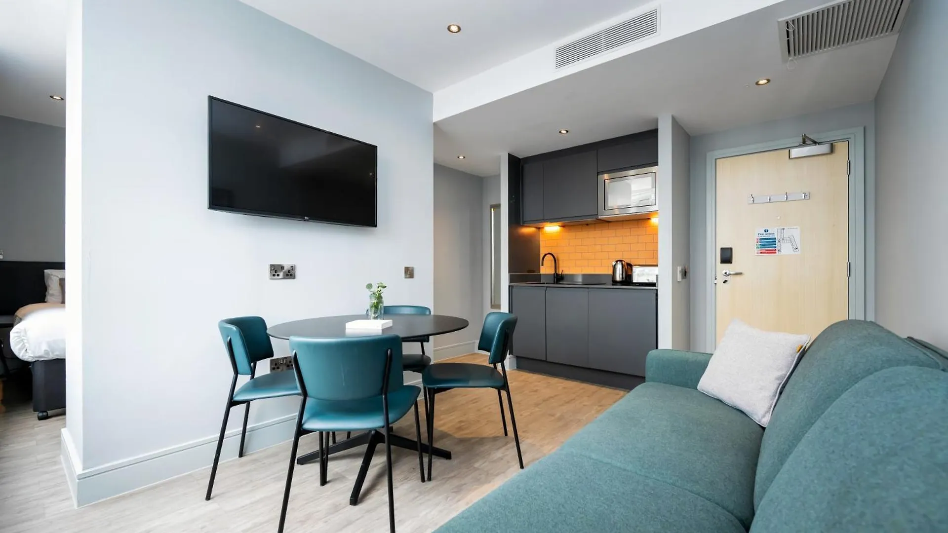 Staycity Aparthotels London Greenwich High Road