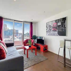 Apartment Excel - One Bed, London