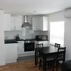 Modern In Trendy Dalston Appartement