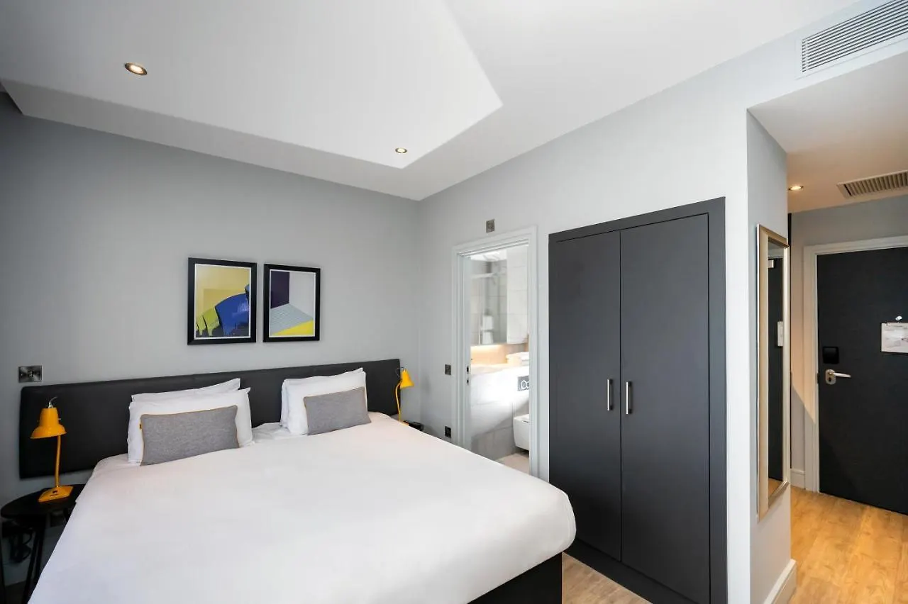 Staycity Aparthotels London Greenwich High Road 3*,