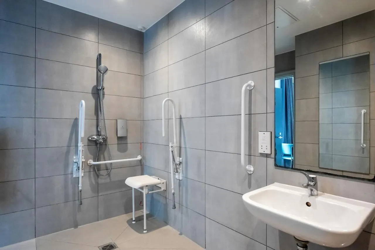 Staycity Aparthotels London Greenwich High Road 3*,