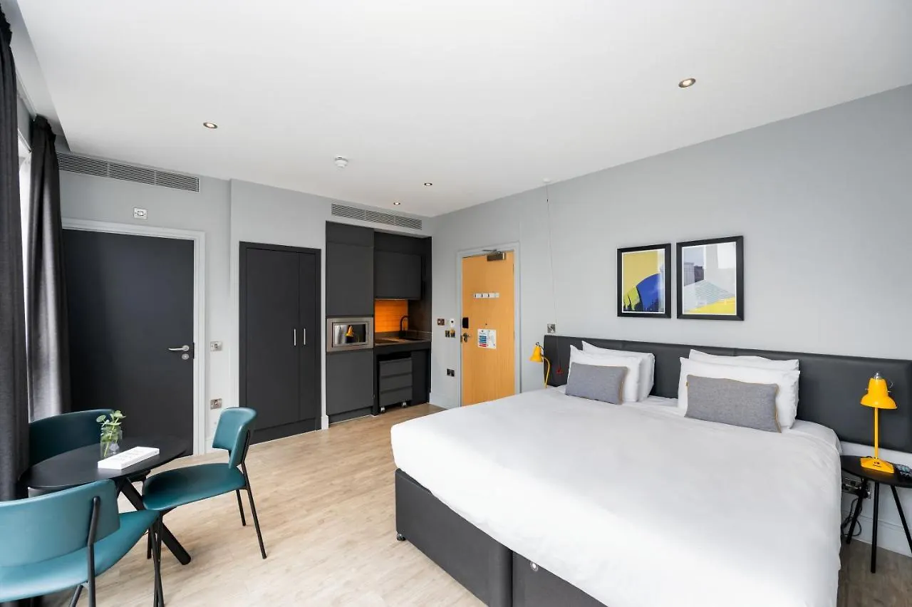 Staycity Aparthotels London Greenwich High Road 3*,