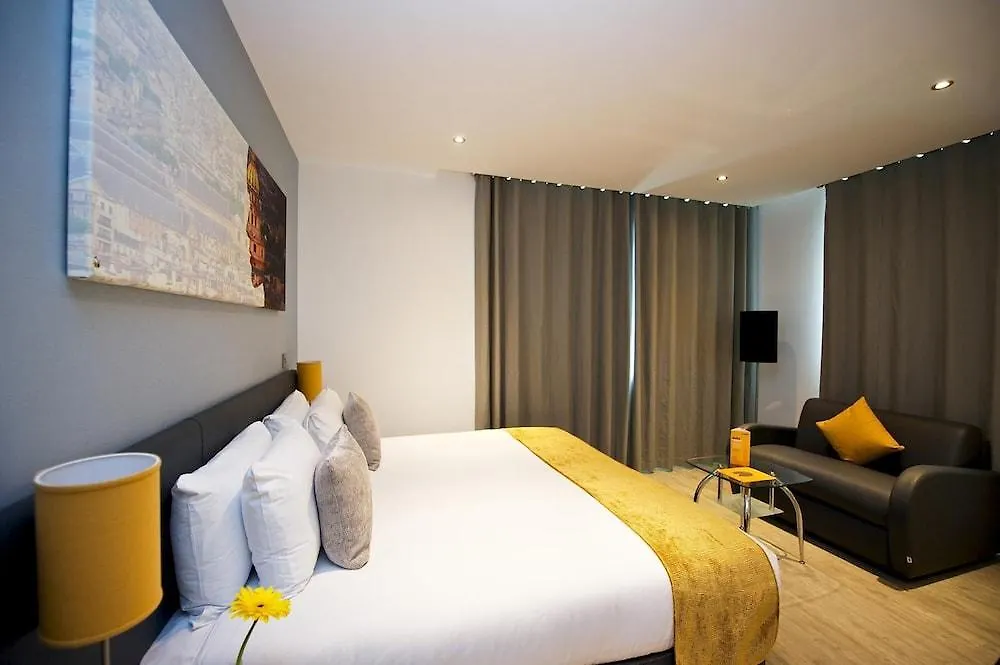 Staycity Aparthotels London Greenwich High Road