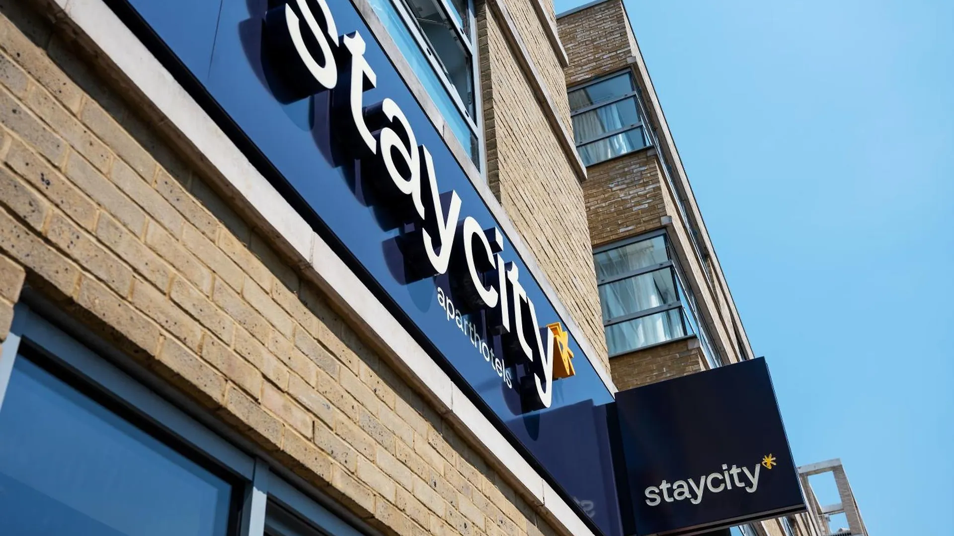 Staycity Aparthotels London Greenwich High Road 3*,  United Kingdom